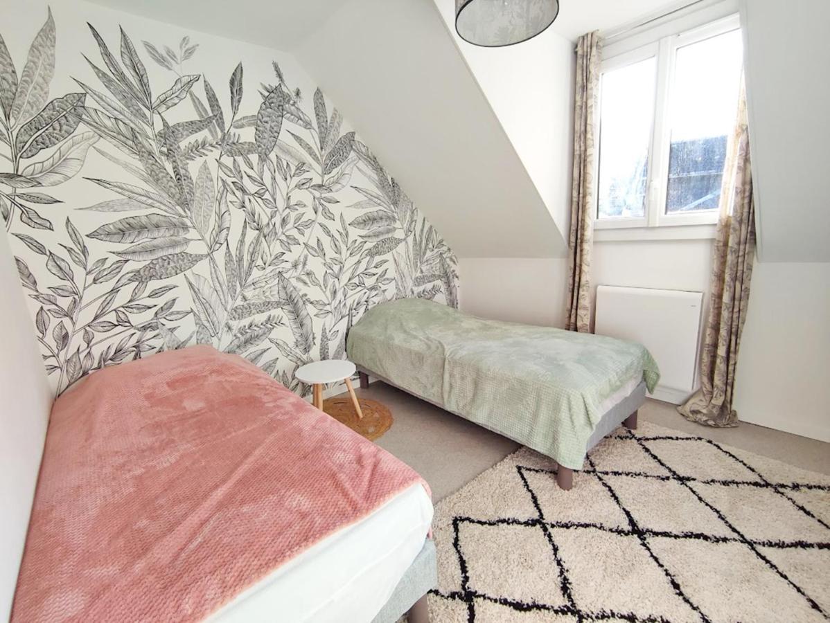 L'Escampette, Duplex T3, Centre Luchon, Wifi, Casier A Skis, 4 Personnes Bagneres-de-Luchon Exterior foto